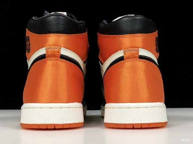Boostmaster lin Backboard Womens Jordan Shattered Satin Retro Air AV3725-010 1 0719